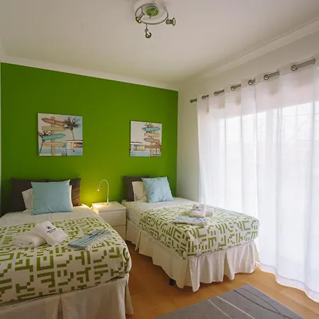 Appartement 99 - Casinha Da Atouguia Da Baleia