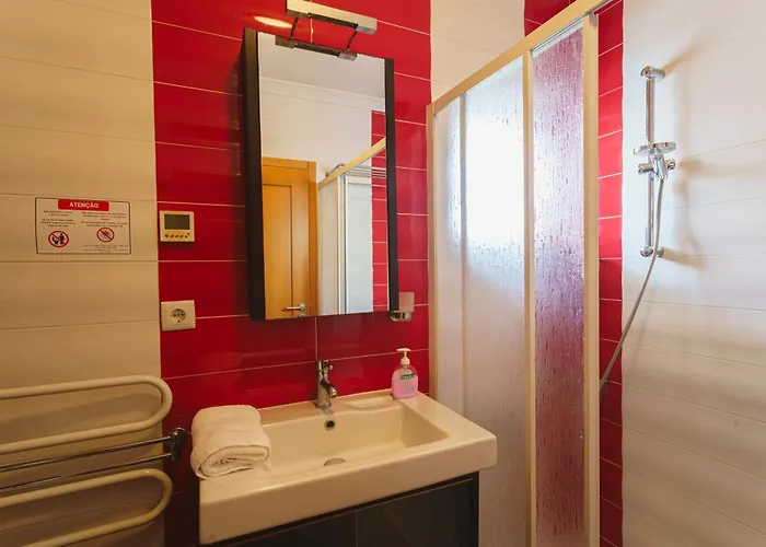 99 - Casinha Da アパート